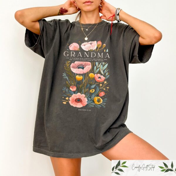 Retro Comfort Christian Grandma T-shirt, Floral Grandma Shirt, Mother Day Sweatshirt, Religious Grandma Crewneck, Mother's Day Outfit