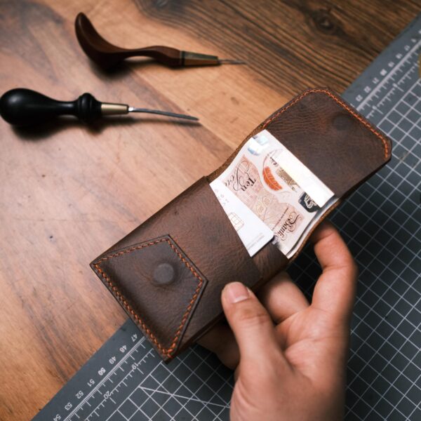 VENN Magnetic Minimal Wallet, Multicard Vertical Front Pocket Wallet, Purple Leather Wallet,Custom Designed High Quality Wallet,